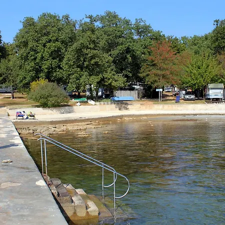 Daire With Parking Space Sveti Ivan, - 25937 Umag